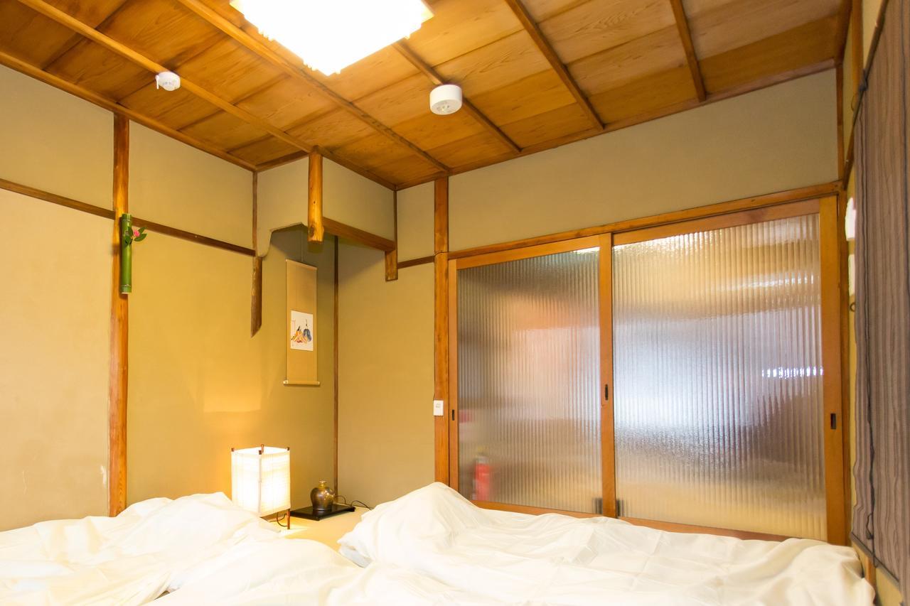 Guest House Kyorakuya Kinkakuji Kyoto Buitenkant foto